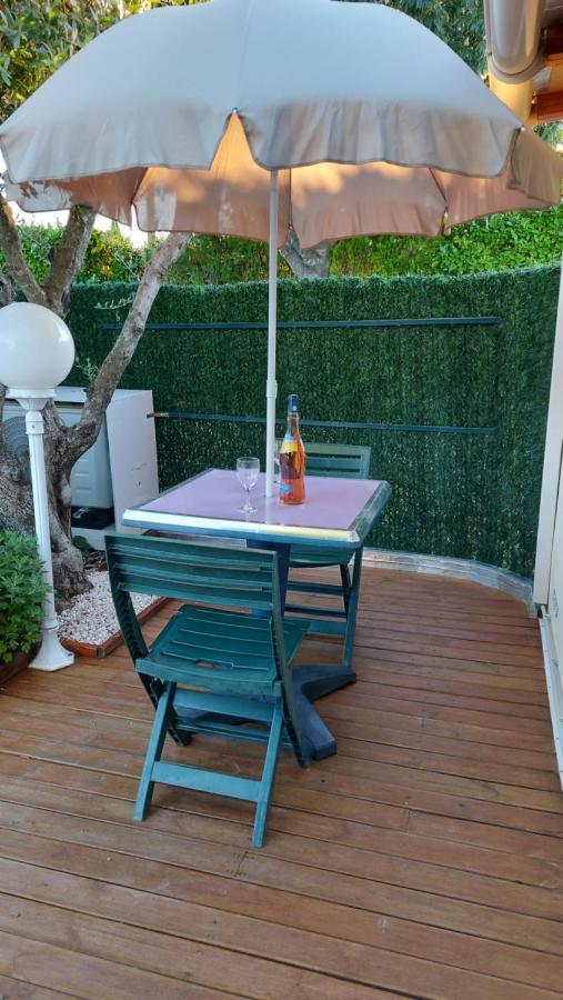 Studio 66 Apartment Caumont-sur-Durance Екстериор снимка